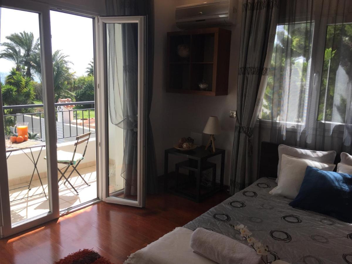 Deluxe First Line Villa Perivolia Luaran gambar